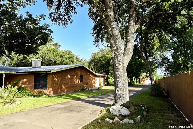 155 Harbor Circle Mathis, TX 78368