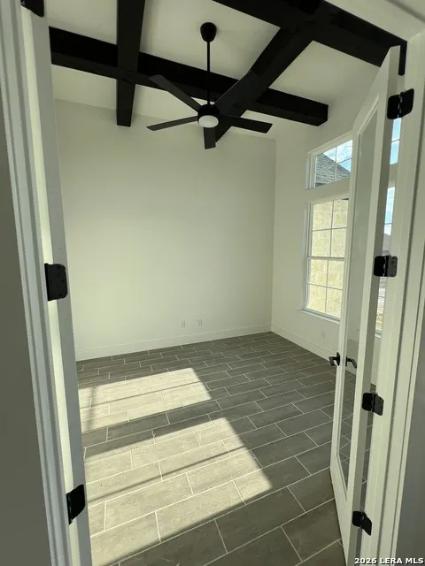 673 James Way Castroville, TX 78009