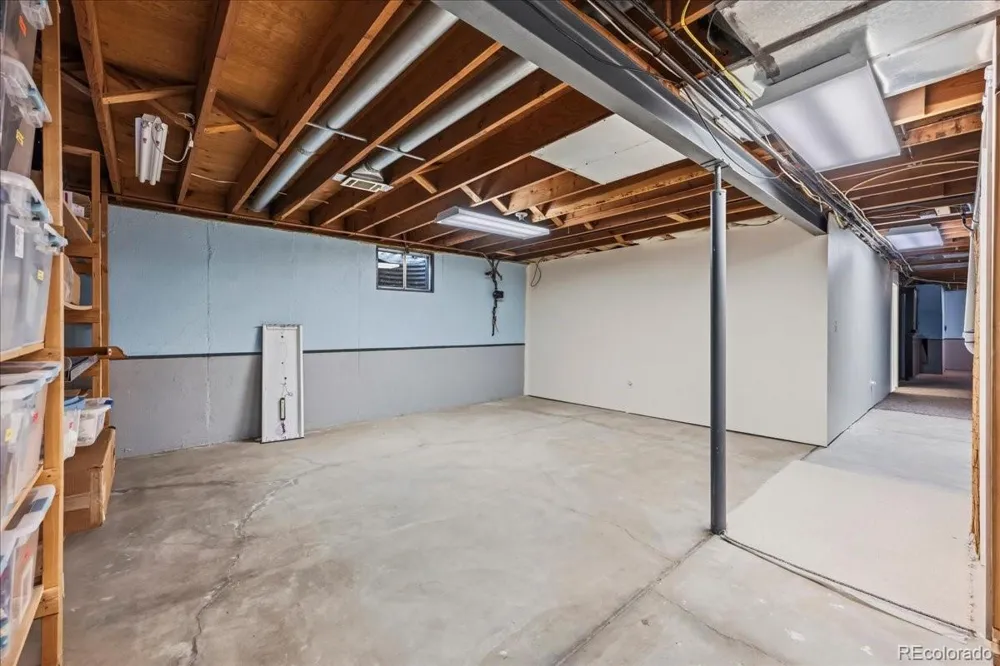 3035 Lakeshore Drive Longmont, CO 80503
