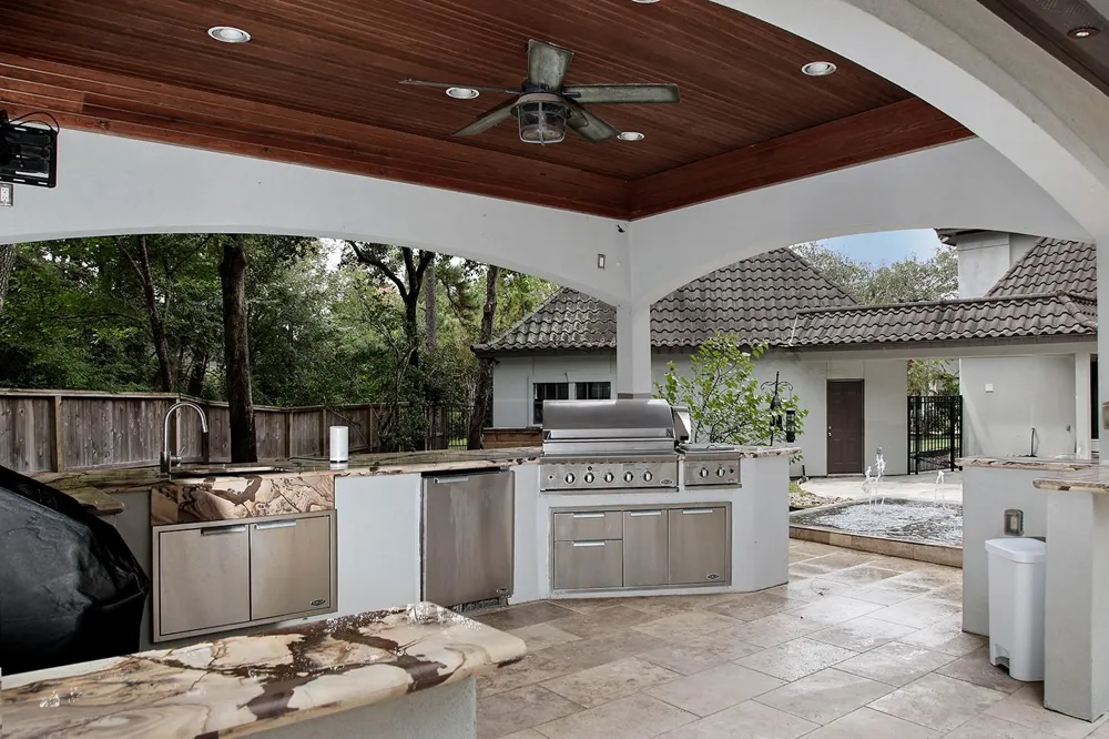 16 Wild Ginger Court The Woodlands, TX 77380
