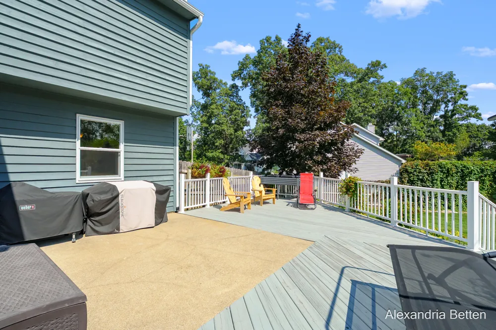 306 Hidden Forest Lane Battle Creek, MI 49014