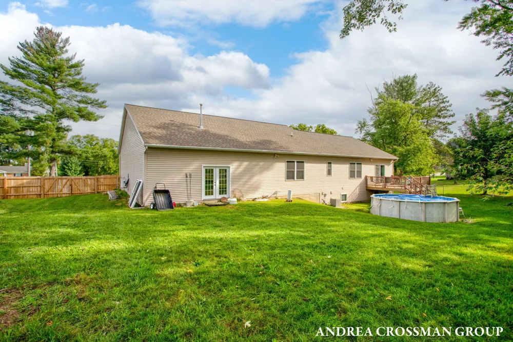 1094 68th Street SE Grand Rapids, MI 49508