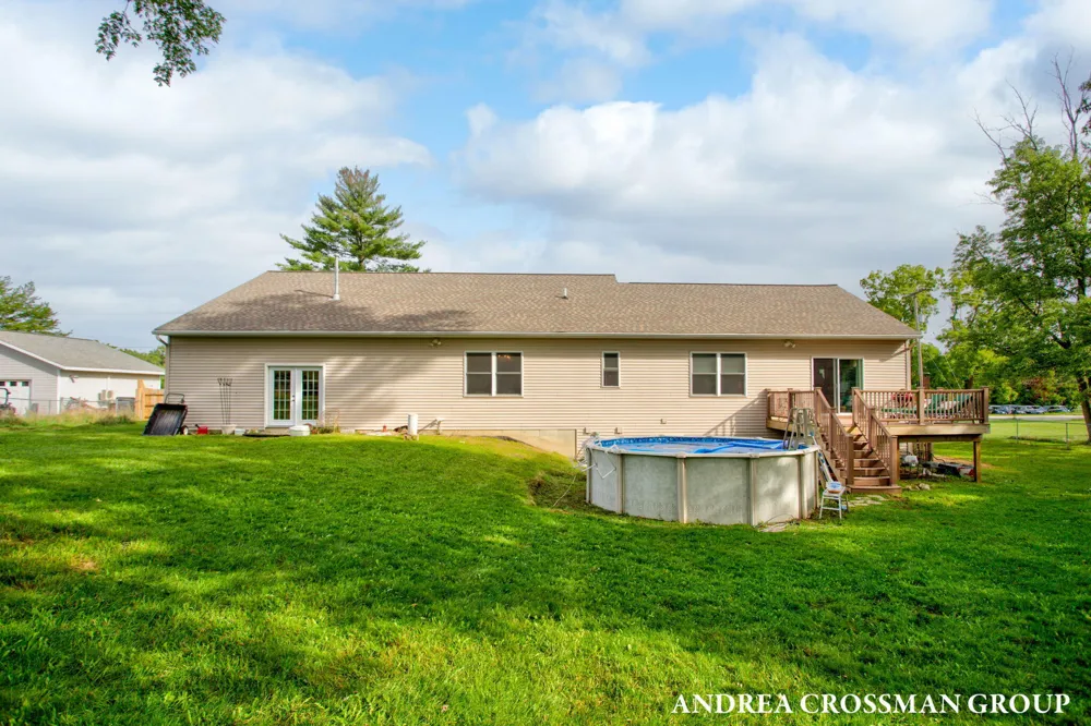 1094 68th Street SE Grand Rapids, MI 49508