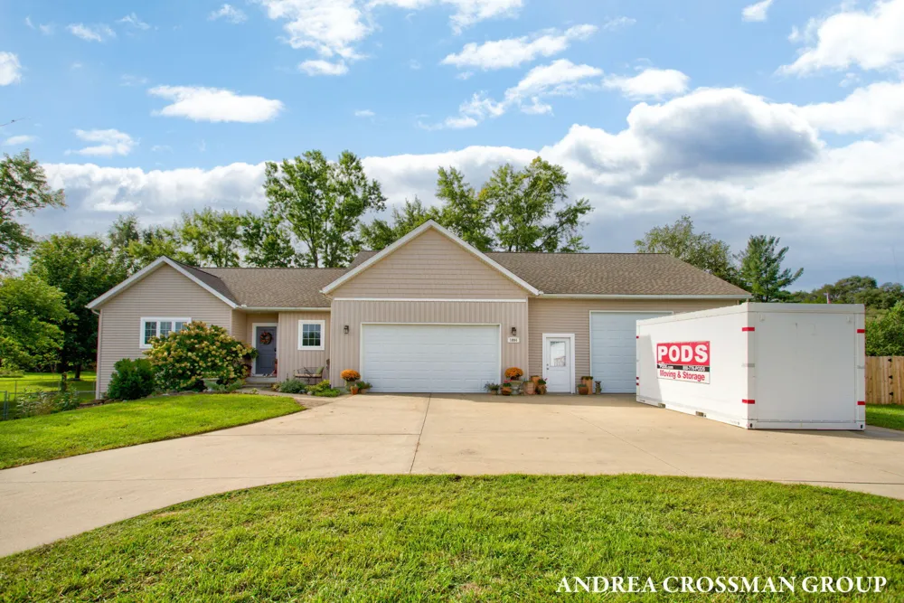 1094 68th Street SE Grand Rapids, MI 49508