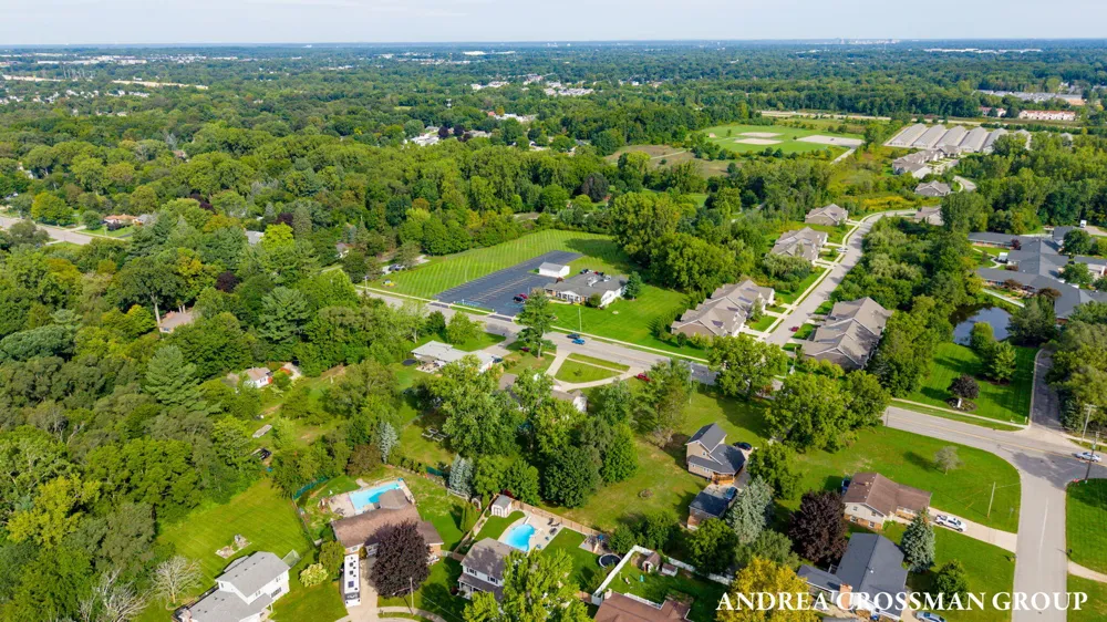 1094 68th Street SE Grand Rapids, MI 49508
