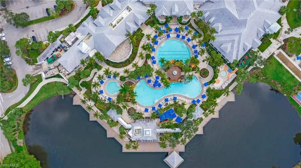 3093 Aviamar Circle #7-203 Naples, FL 34114