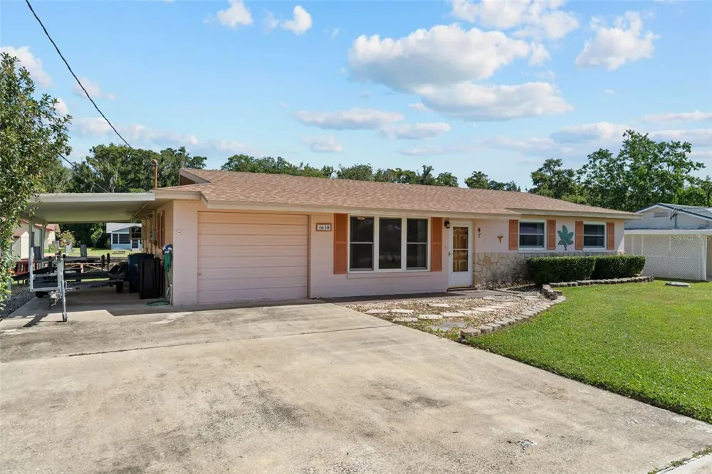 1630 PARADISE LANE Astor, FL 32102