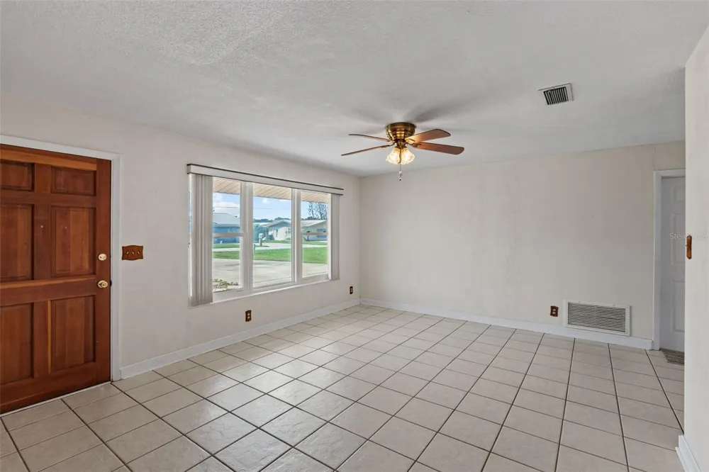 1630 PARADISE LANE Astor, FL 32102