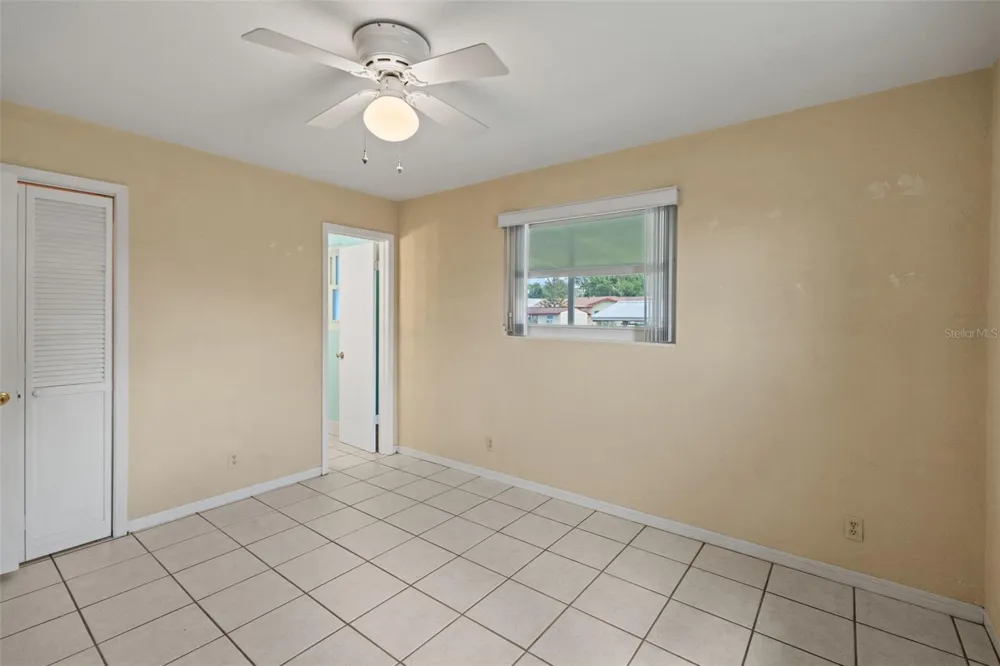 1630 PARADISE LANE Astor, FL 32102