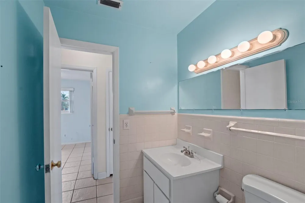 1630 PARADISE LANE Astor, FL 32102