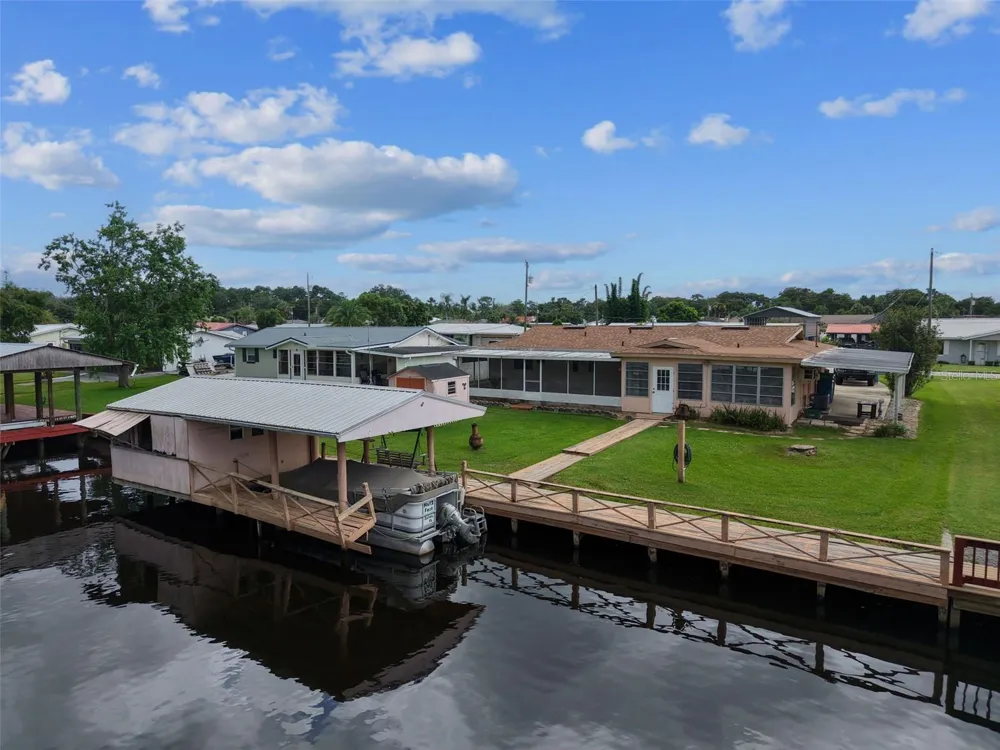 1630 PARADISE LANE Astor, FL 32102