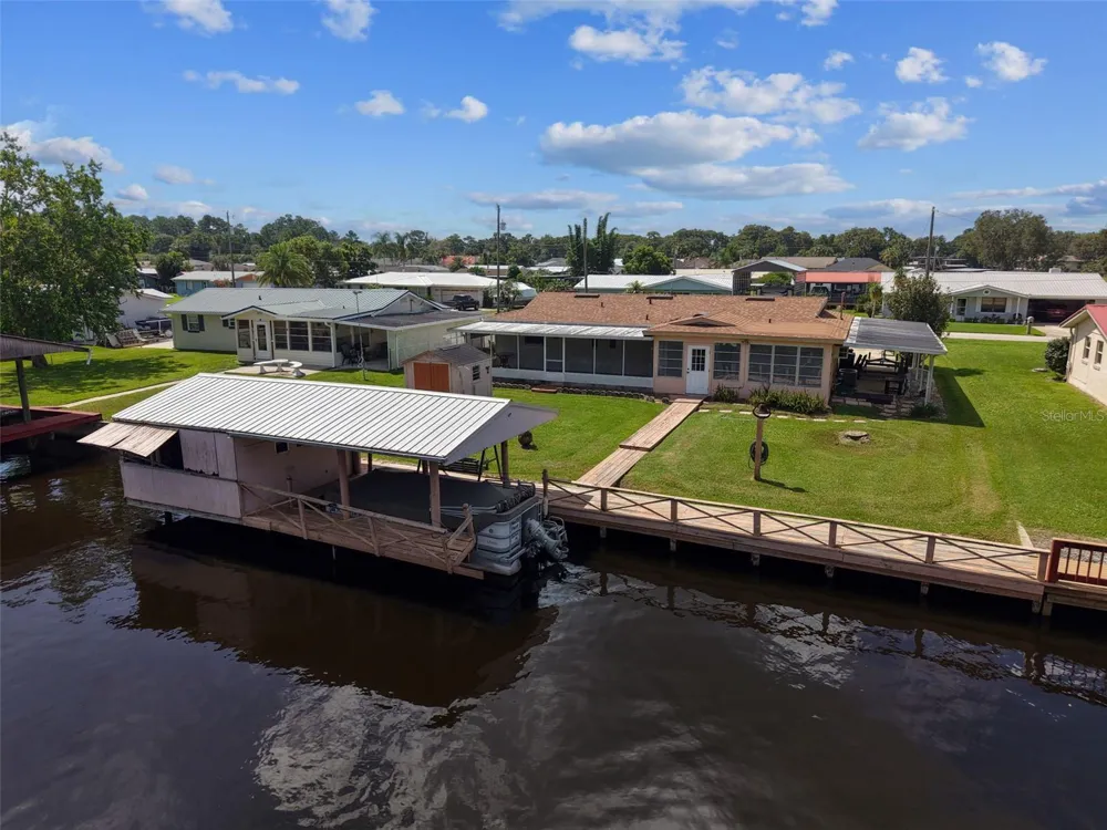 1630 PARADISE LANE Astor, FL 32102