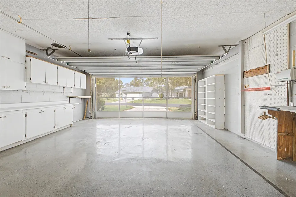 2376 BENT PINE COURT Spring Hill, FL 34606