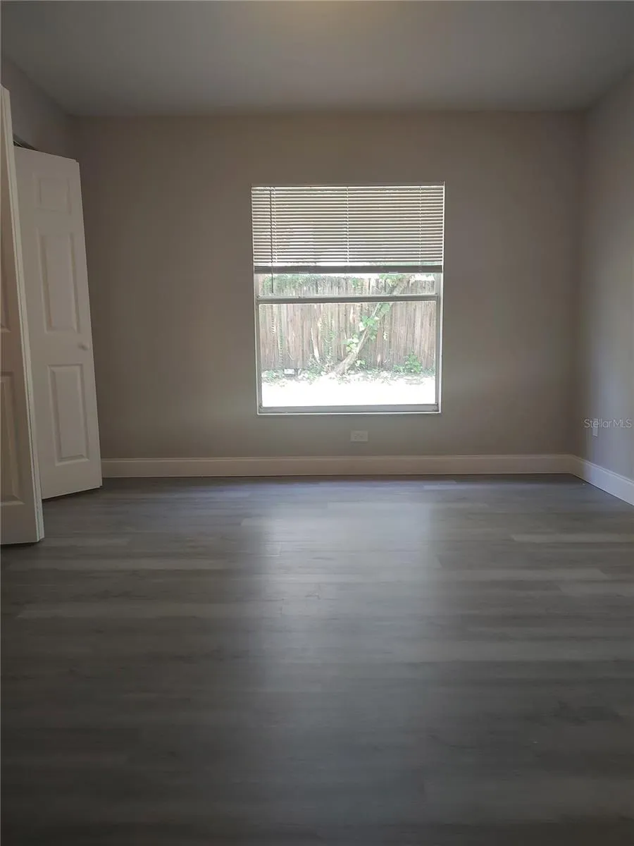 8313 10TH STREET Tampa, FL 33604