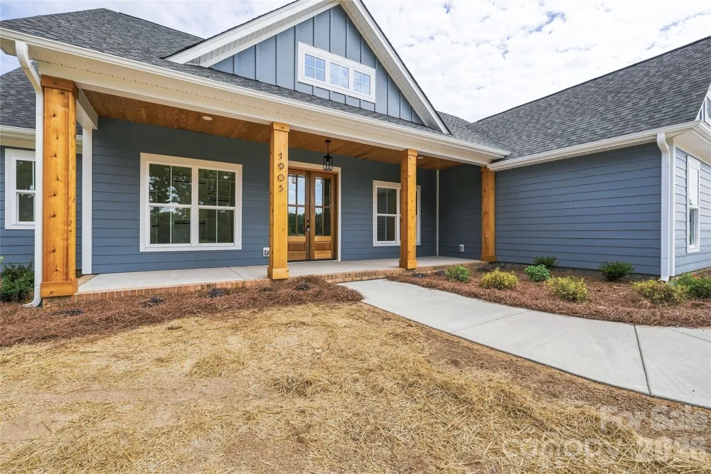1905 Snyders store Road Wingate, NC 28174