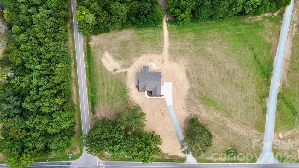 1905 Snyders store Road Wingate, NC 28174