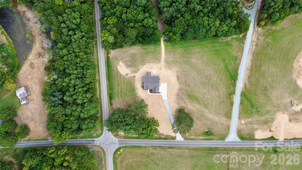 1905 Snyders store Road Wingate, NC 28174