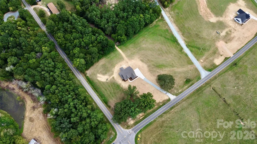 1905 Snyders store Road Wingate, NC 28174