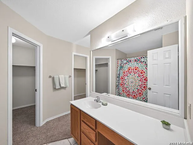 1076 BOXER PASS DR Schertz, TX 78154
