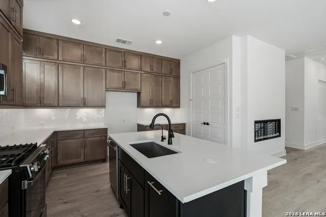 20675 Huebner Rd #515 San Antonio, TX 78258