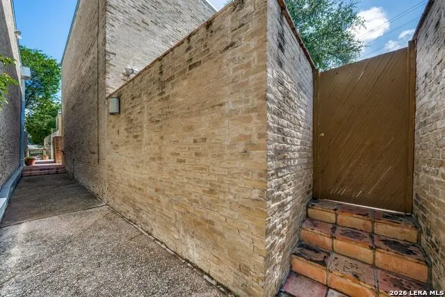 185 Terrell Rd Unit 201 San Antonio, TX 78209