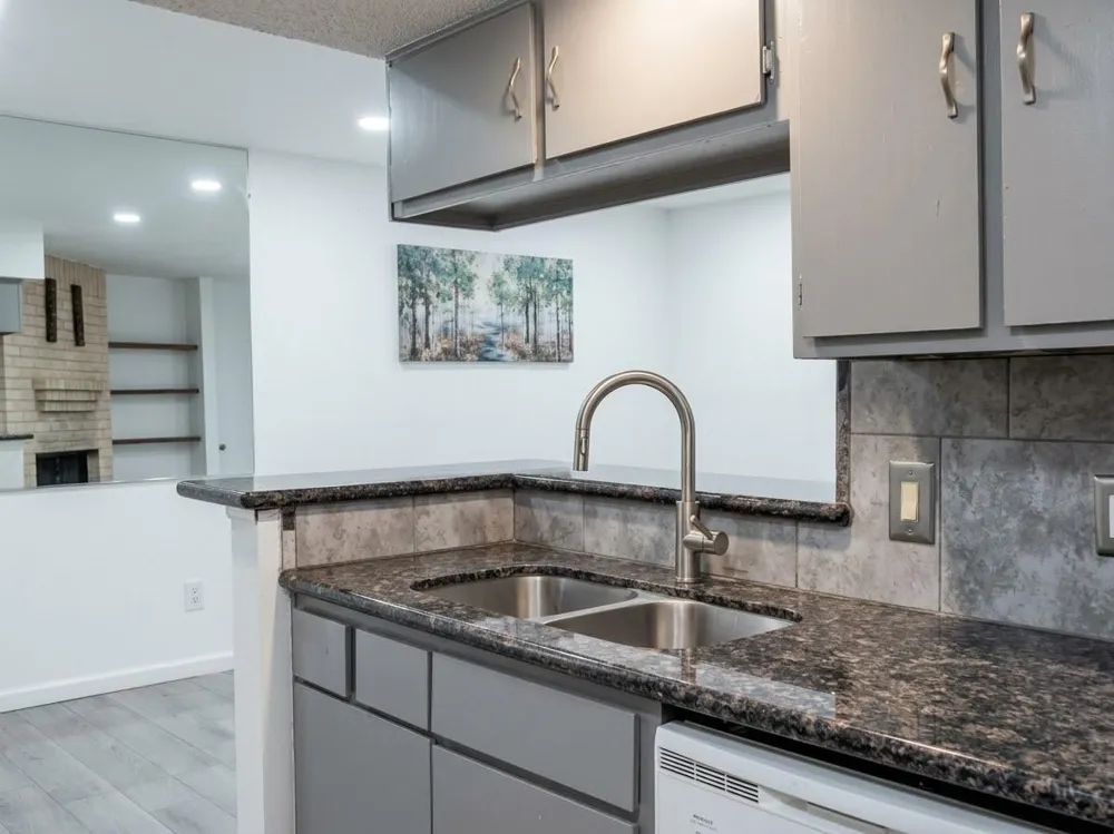 3919 Fairmont Parkway #209 Pasadena, TX 77504