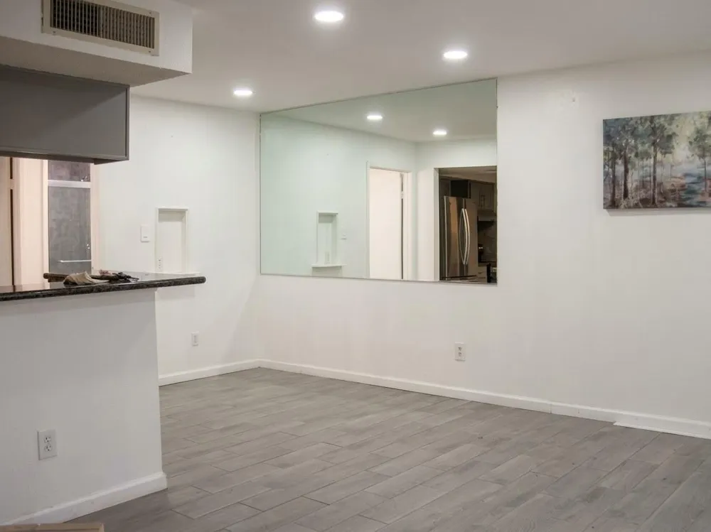3919 Fairmont Parkway #209 Pasadena, TX 77504