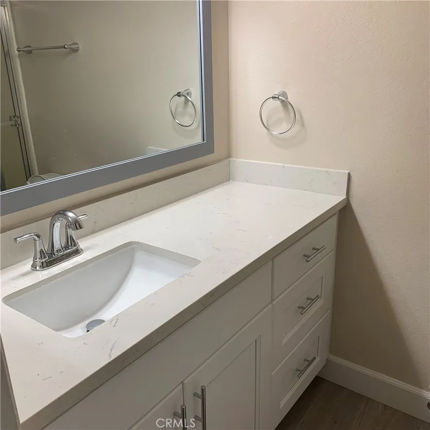 277 Pleasant Street #206 Pasadena, CA 91101