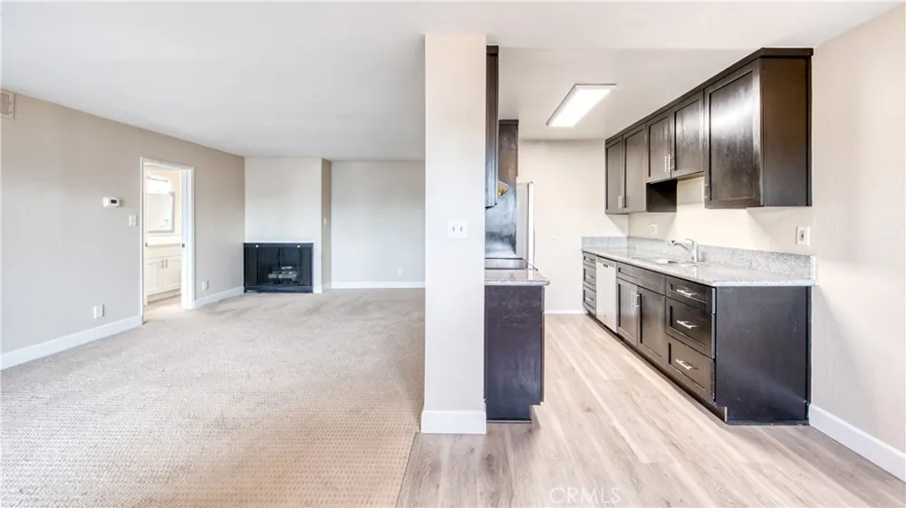 277 Pleasant Street #206 Pasadena, CA 91101