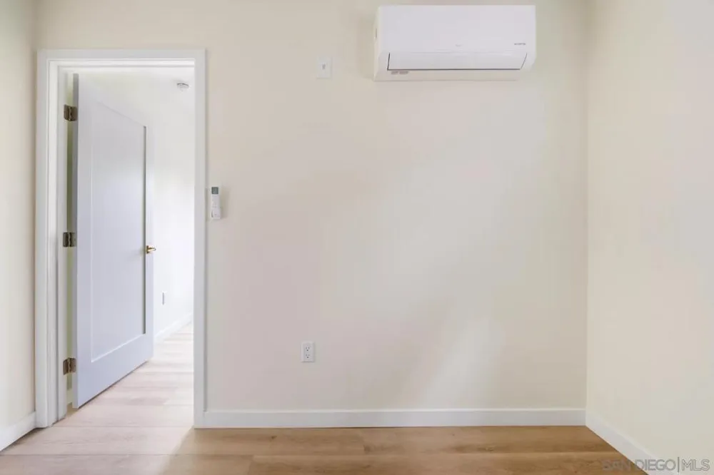 722 E 116Th Los Angeles, CA 90059