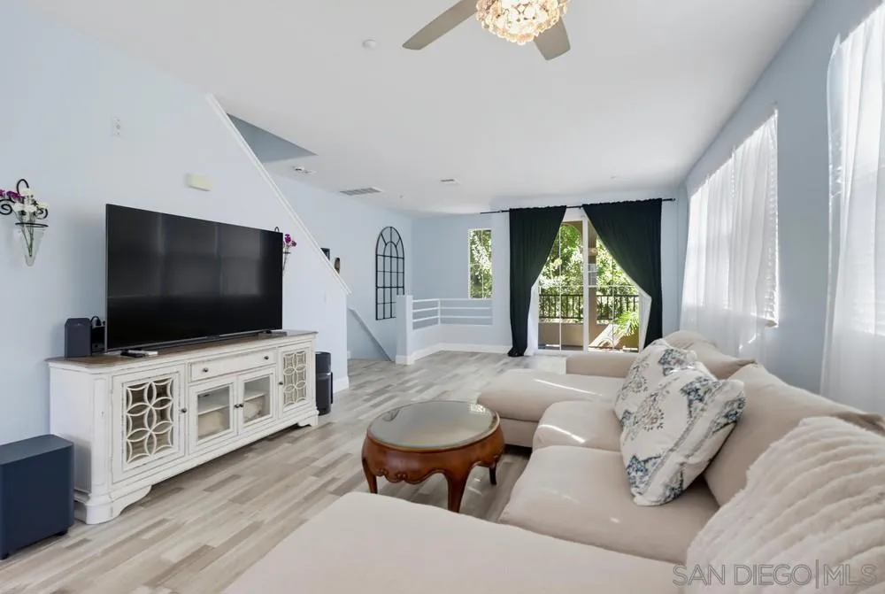 10160 Brightwood Ln #1 Santee, CA 92071