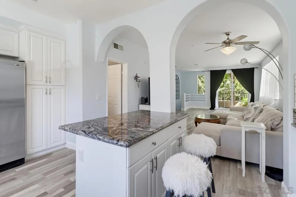 10160 Brightwood Ln #1 Santee, CA 92071