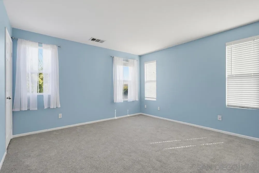 10160 Brightwood Ln #1 Santee, CA 92071
