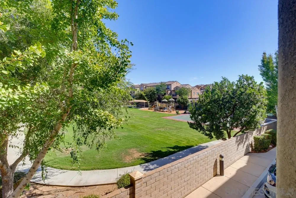 10160 Brightwood Ln #1 Santee, CA 92071