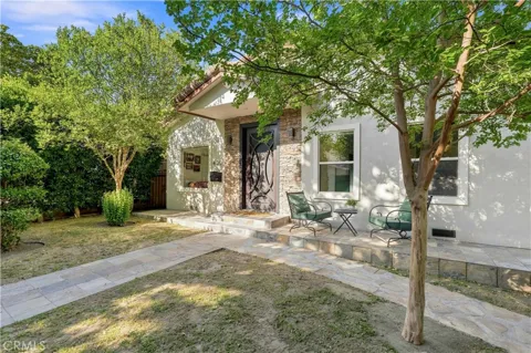 430 Parish Place