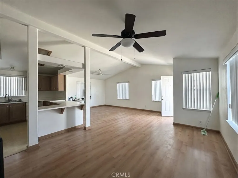 27250 Murrieta #288 Menifee, CA 92586