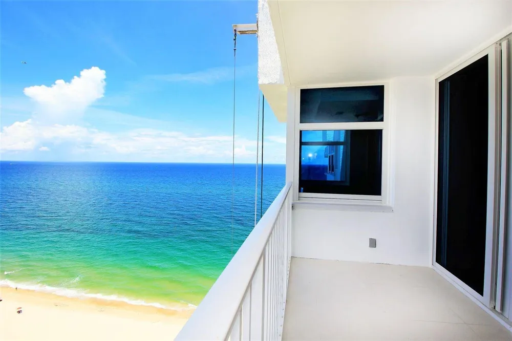 1360 S Ocean Boulevard #2806 Pompano Beach, FL 33062
