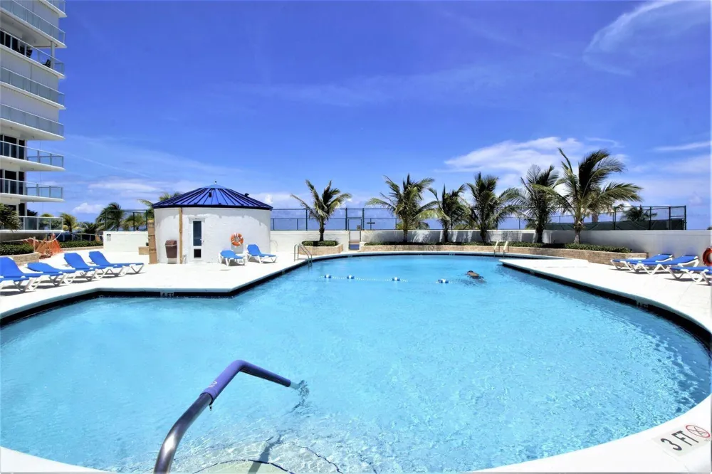 1360 S Ocean Boulevard #2806 Pompano Beach, FL 33062