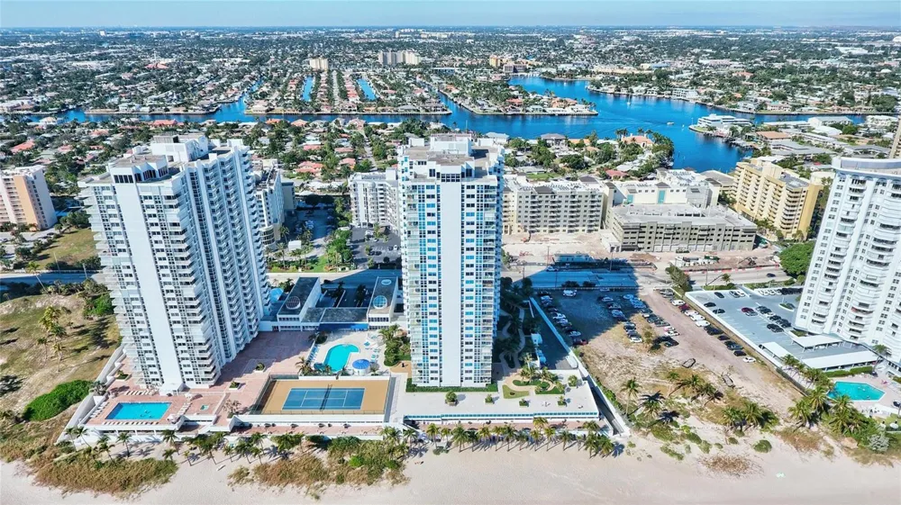 1360 S Ocean Boulevard #2806 Pompano Beach, FL 33062