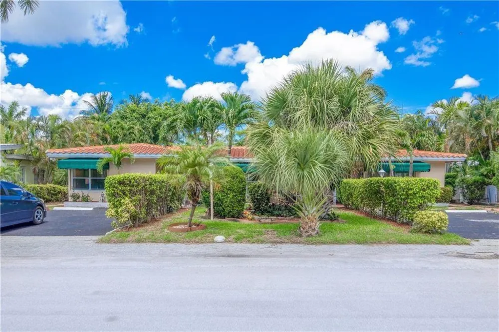 26132615 NE 33rd Avenue Fort Lauderdale, FL 33308