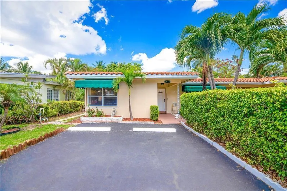 26132615 NE 33rd Avenue Fort Lauderdale, FL 33308