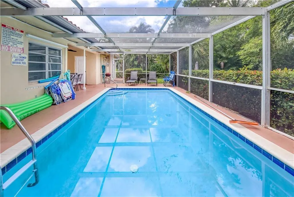 26132615 NE 33rd Avenue Fort Lauderdale, FL 33308