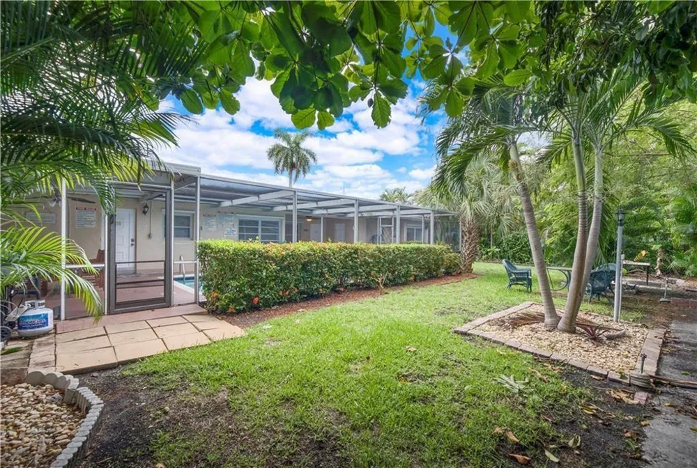 26132615 NE 33rd Avenue Fort Lauderdale, FL 33308