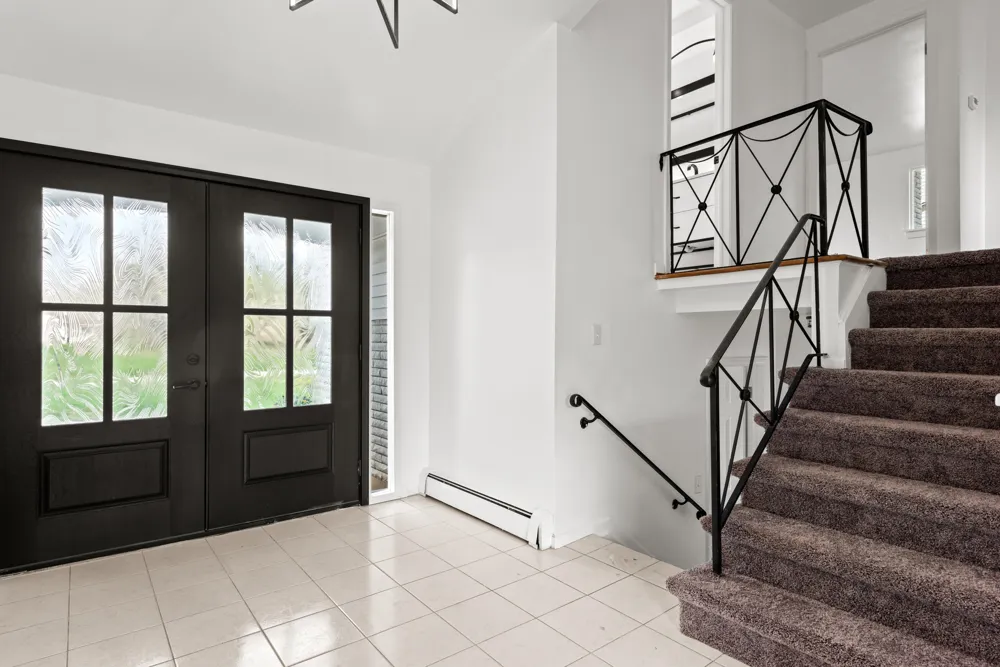 22589 Bell Brook Street Southfield, MI 48034