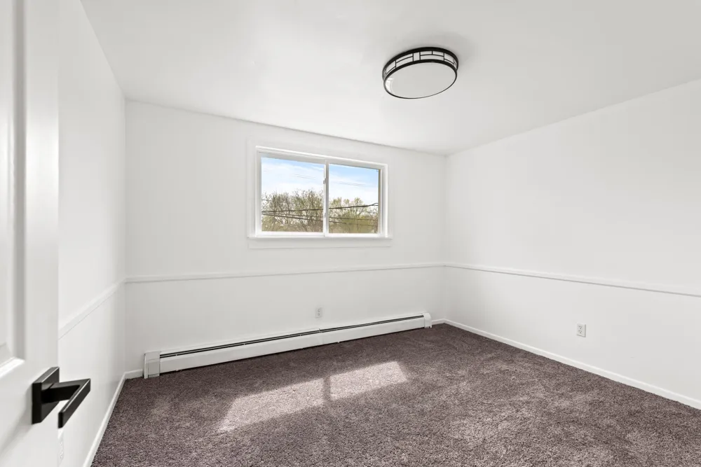 22589 Bell Brook Street Southfield, MI 48034