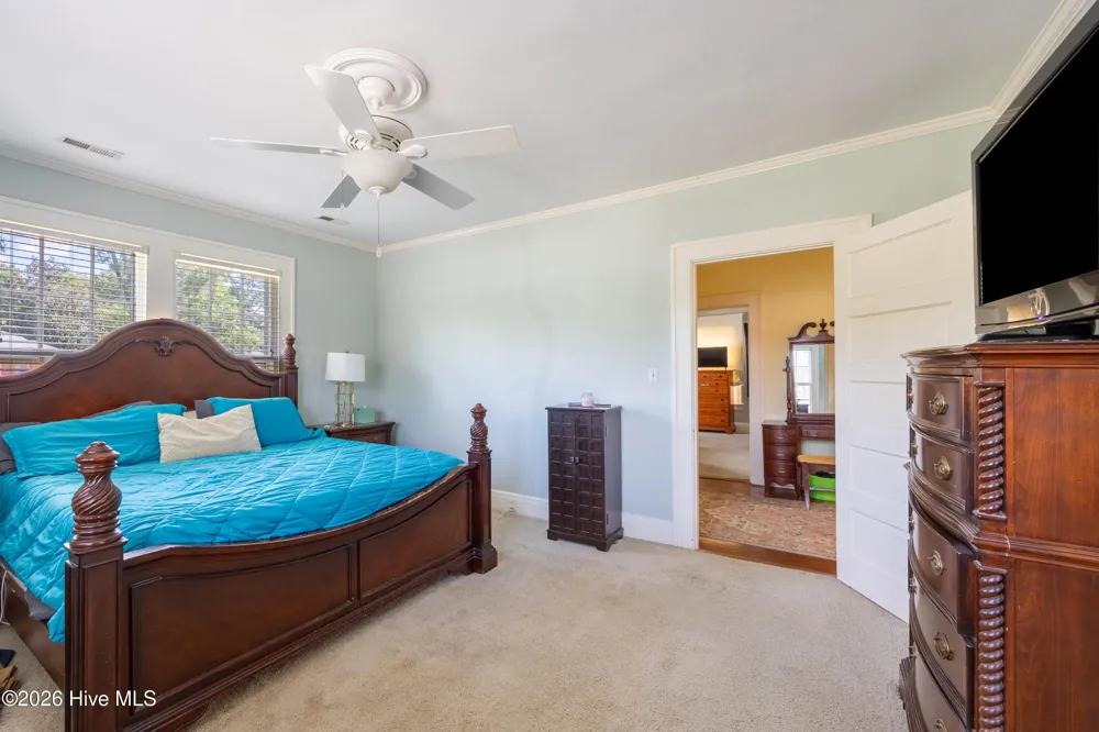 1213 Nash Street Wilson, NC 27893