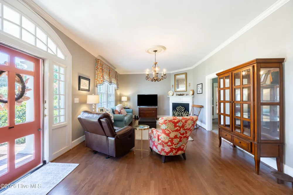 1213 Nash Street Wilson, NC 27893