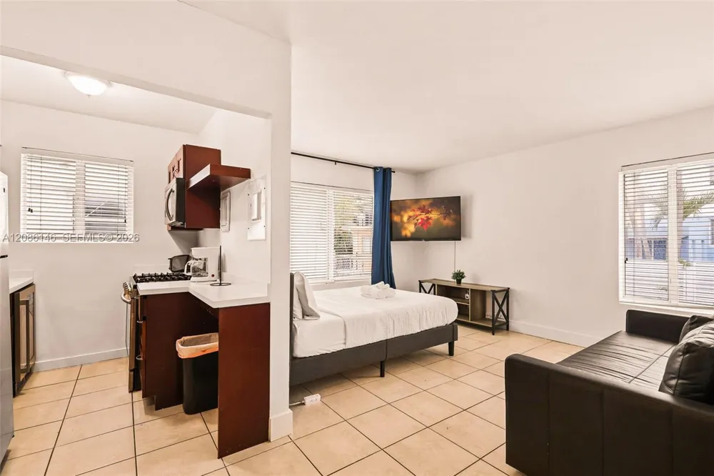 7340 Harding Ave #7 Miami Beach, FL 33141