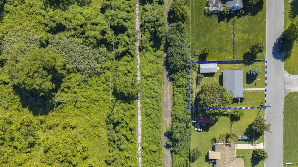 821 Cape Avenue Cold Spring, NJ 08204