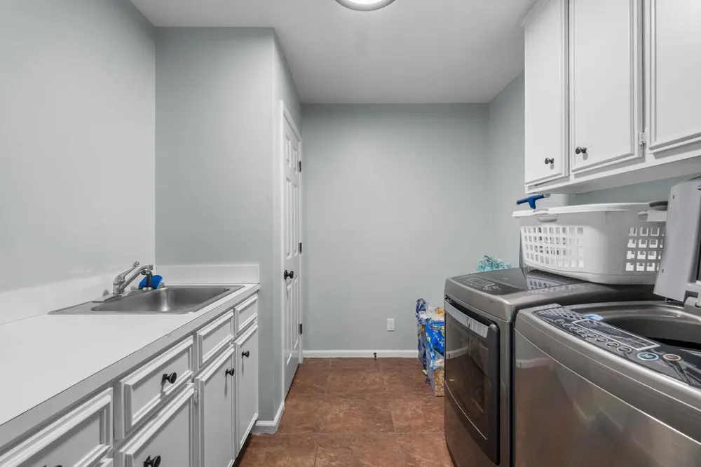 6156 Marlowe Drive Columbus, GA 31904